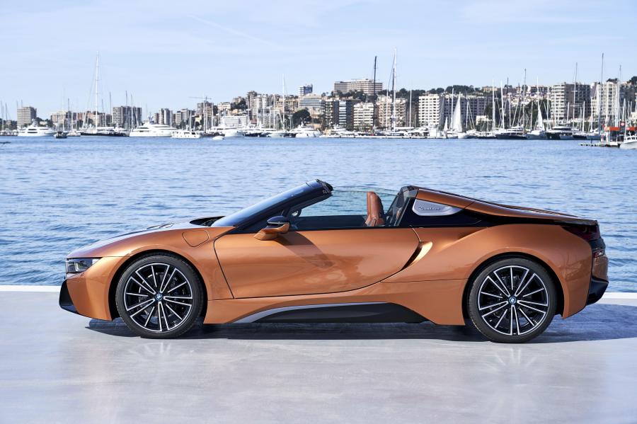  BMW i8 Roadster (I15) 2018 года  (WW) (фото 178 из 198)